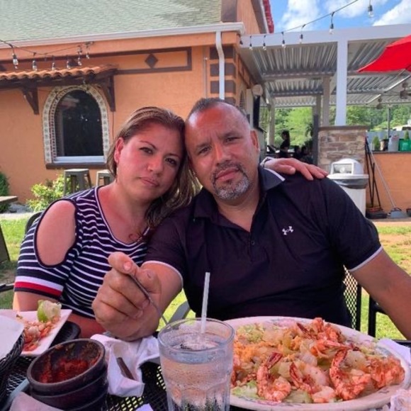 Meet your Posher, Alejandro - Picture 1 of 1